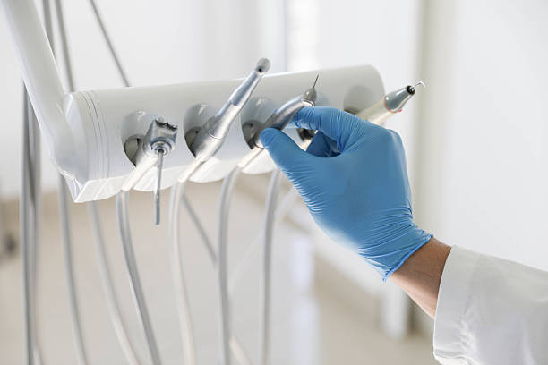 Professional Wisdom Tooth Removal technician working in Saratoga Springs, UT